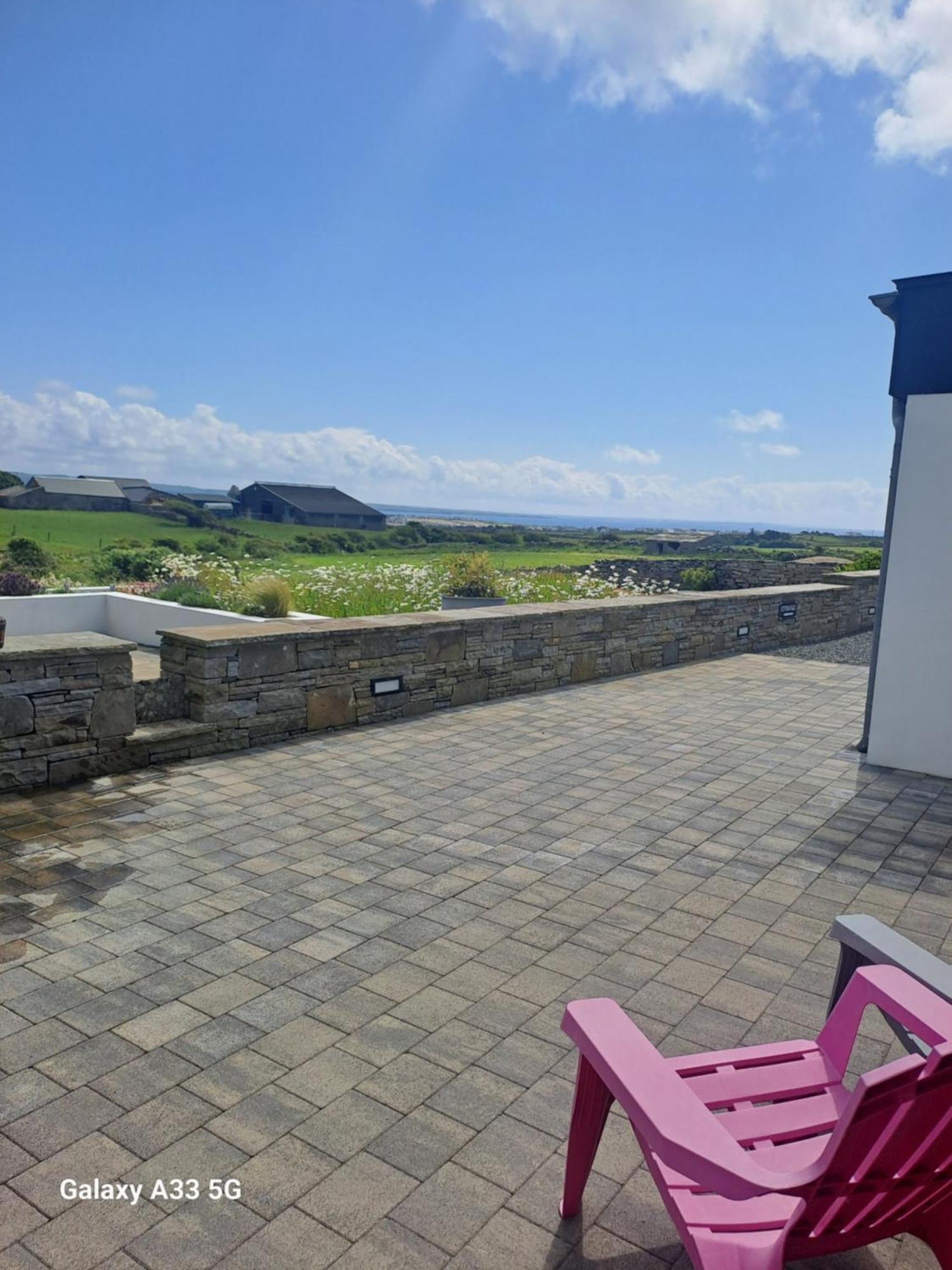 Rose Meadow Lodge Liscannor Exterior photo